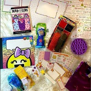 🍒5-$50 Girls Activity Pack. Scrap book w/ mini games, gifts & more!